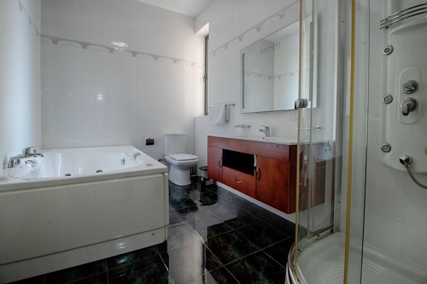 The Strand Apartments By Homely Sliema Eksteriør bilde