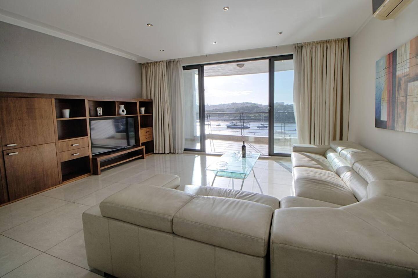The Strand Apartments By Homely Sliema Eksteriør bilde