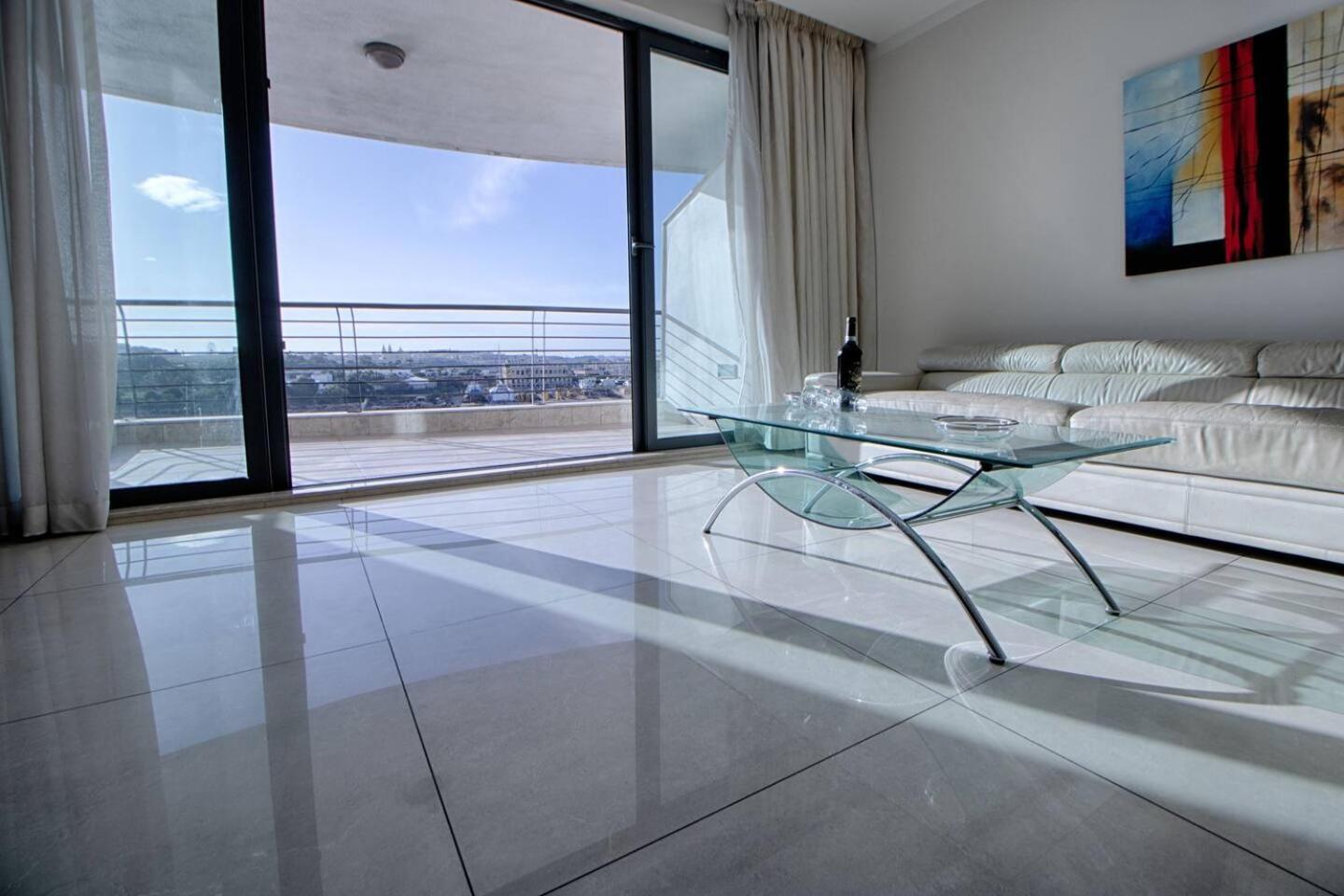 The Strand Apartments By Homely Sliema Eksteriør bilde
